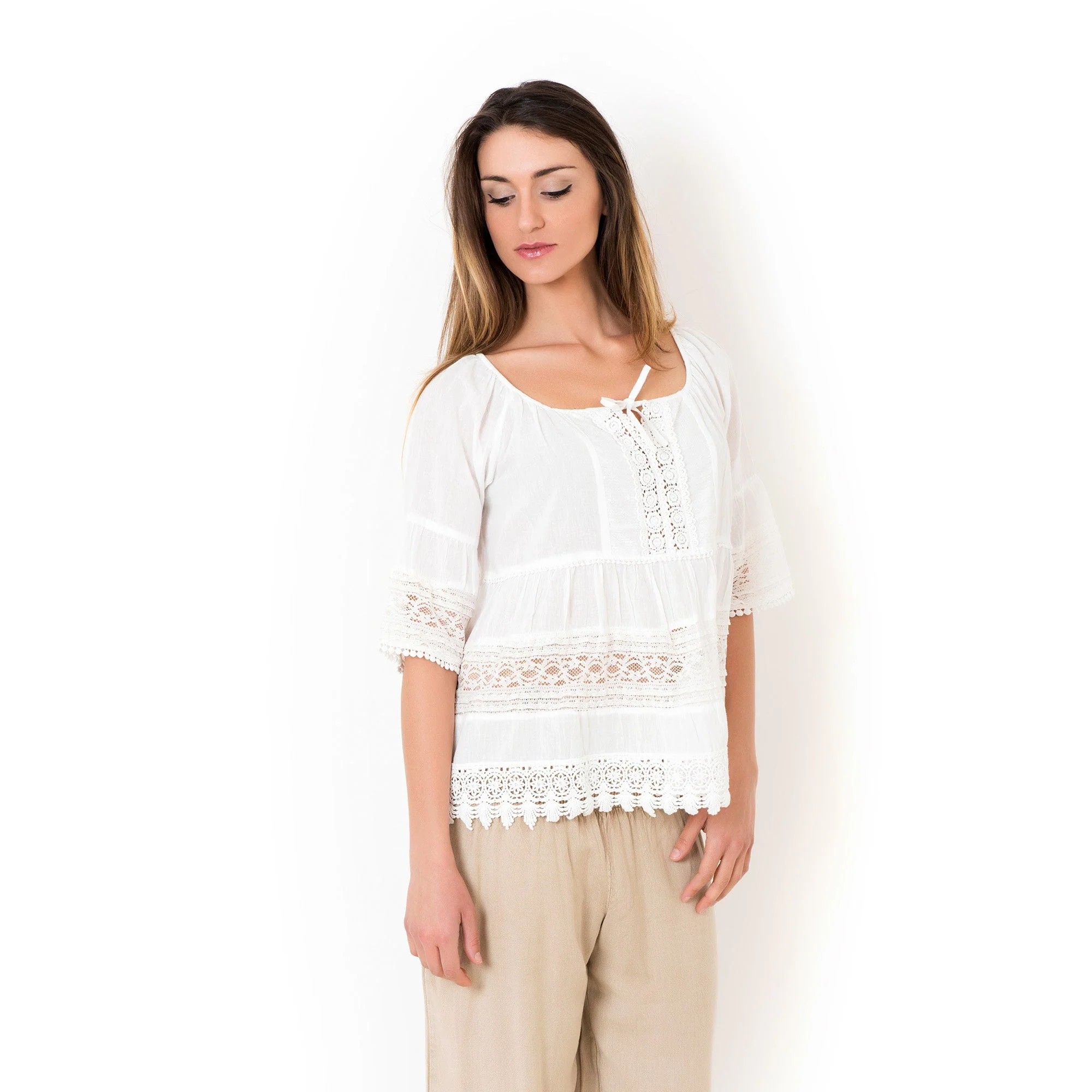 BLUSA CON DETTAGLI IN PIZZO - Image 3