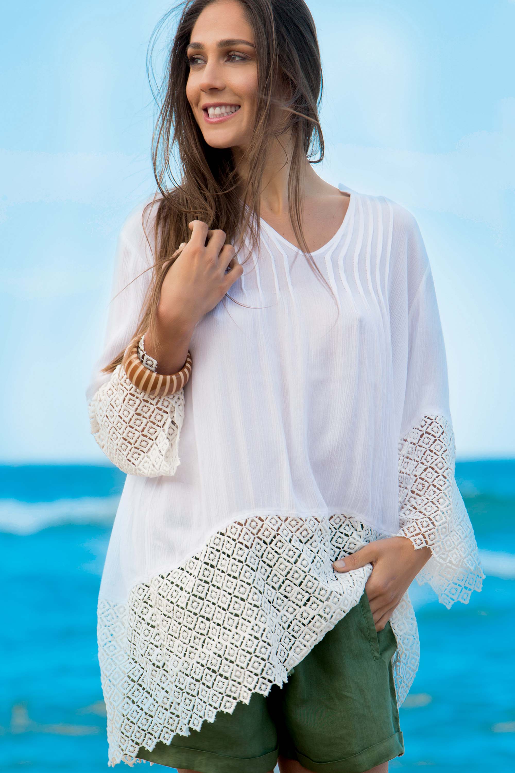 BLUSA CON DETTAGLI IN PIZZO