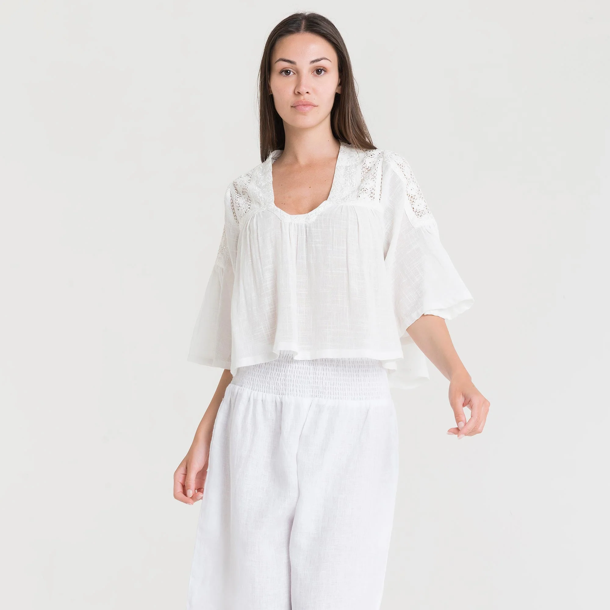 BLUSA CON RICAMI LISA - Image 3