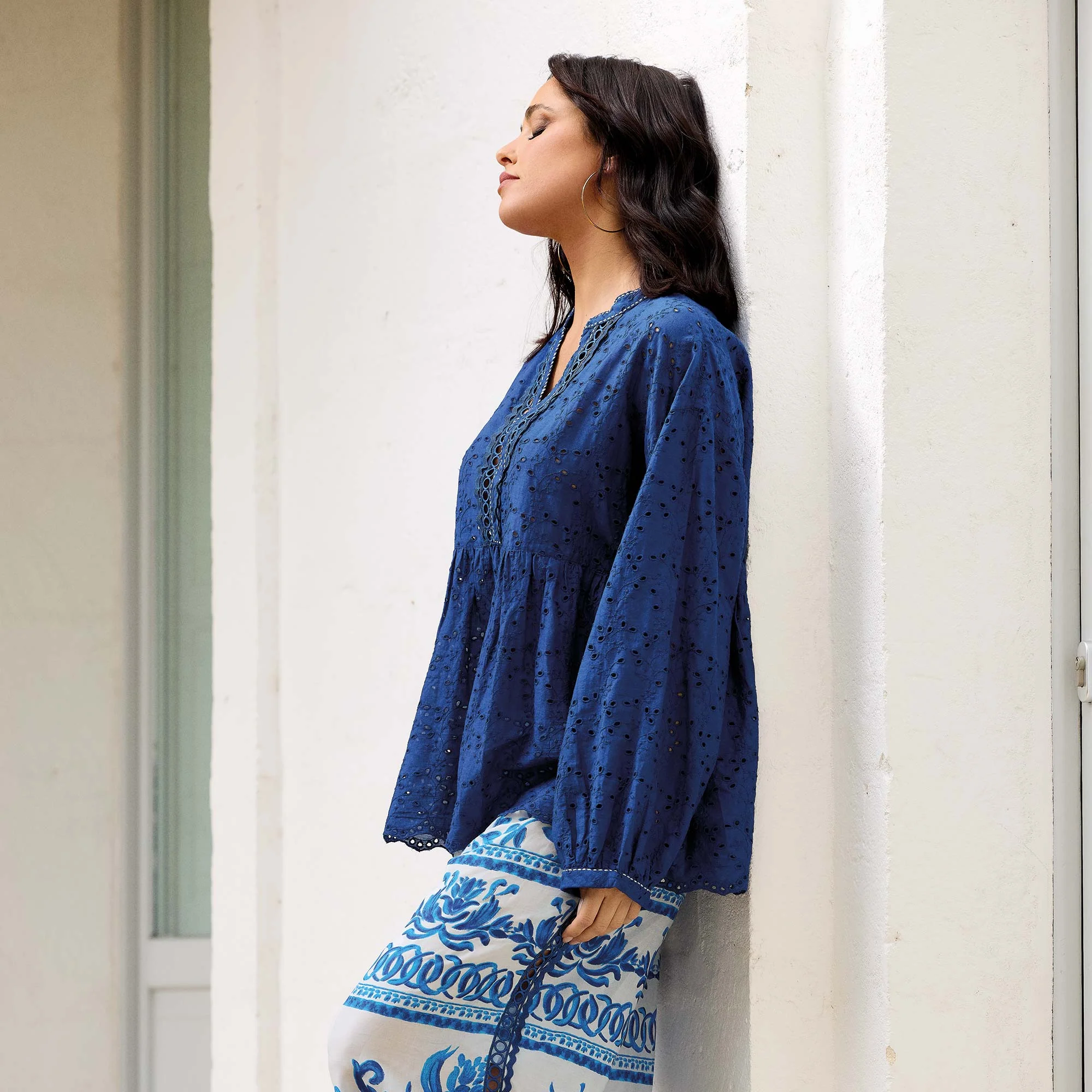 BLUSA IN PIZZO PREGIATO MINA - Image 2