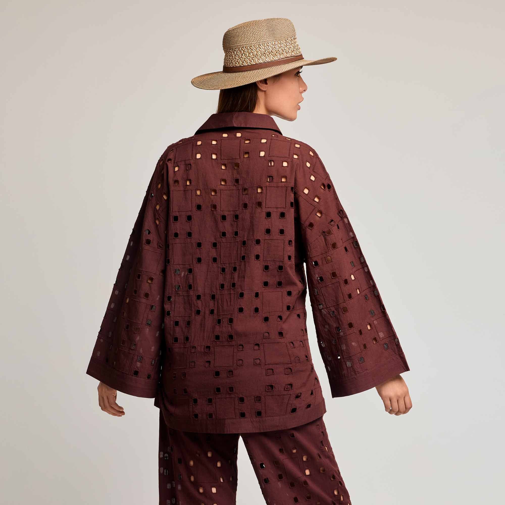 BLUSA IN SANGALLO GEOMETRICO PIA - Image 4