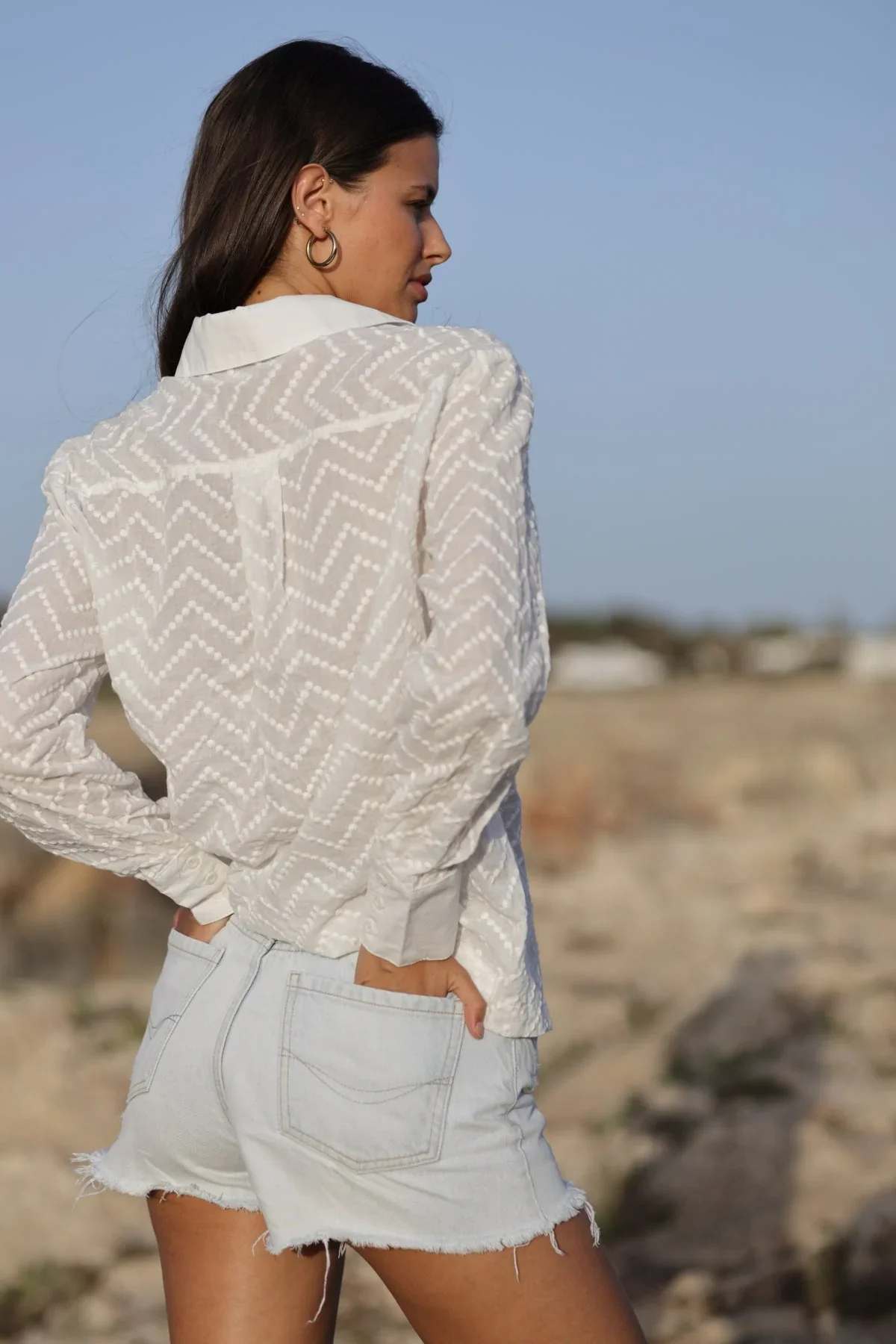 CAMICIA BIANCA RICAMATA - Image 3