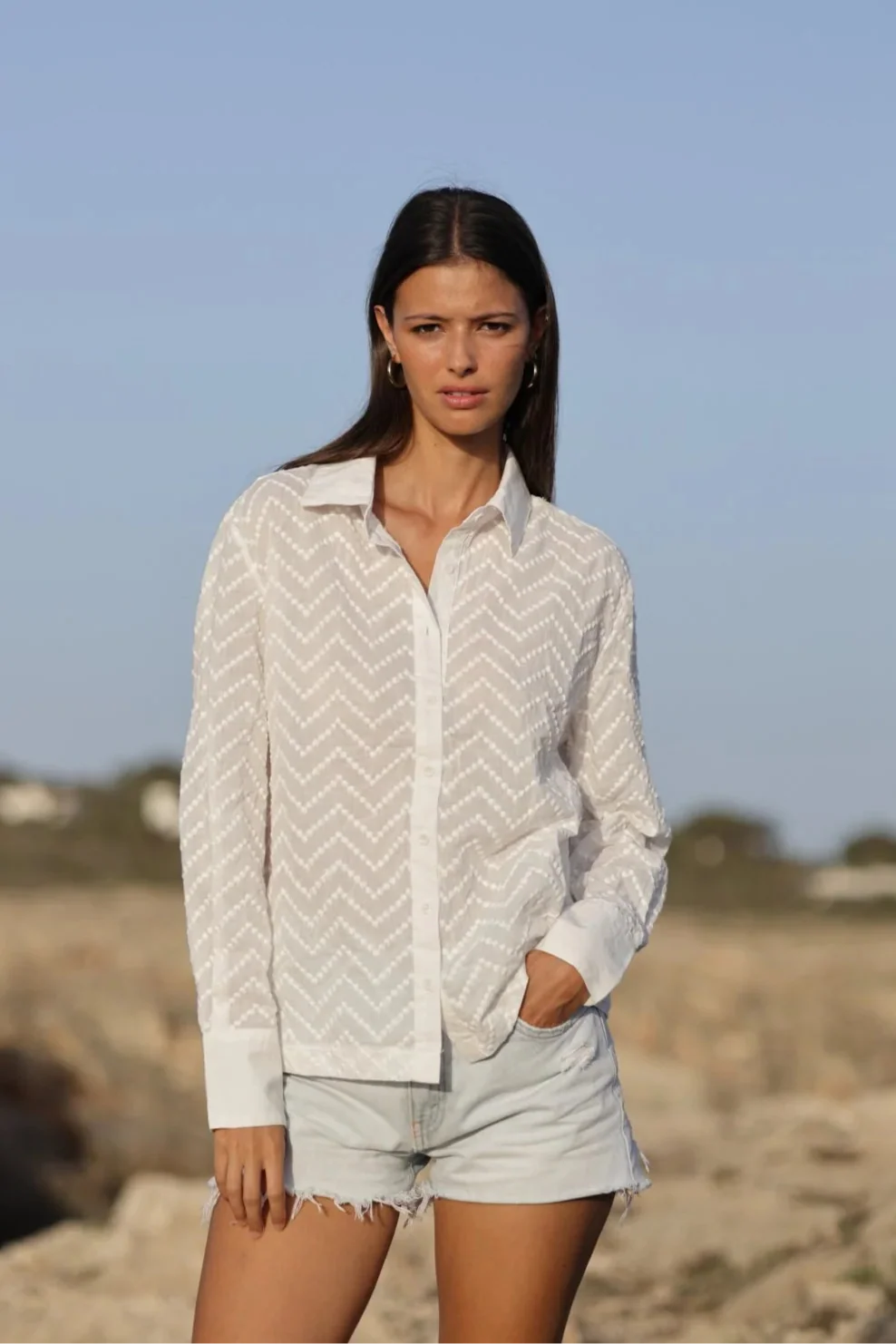 CAMICIA BIANCA RICAMATA - Image 4