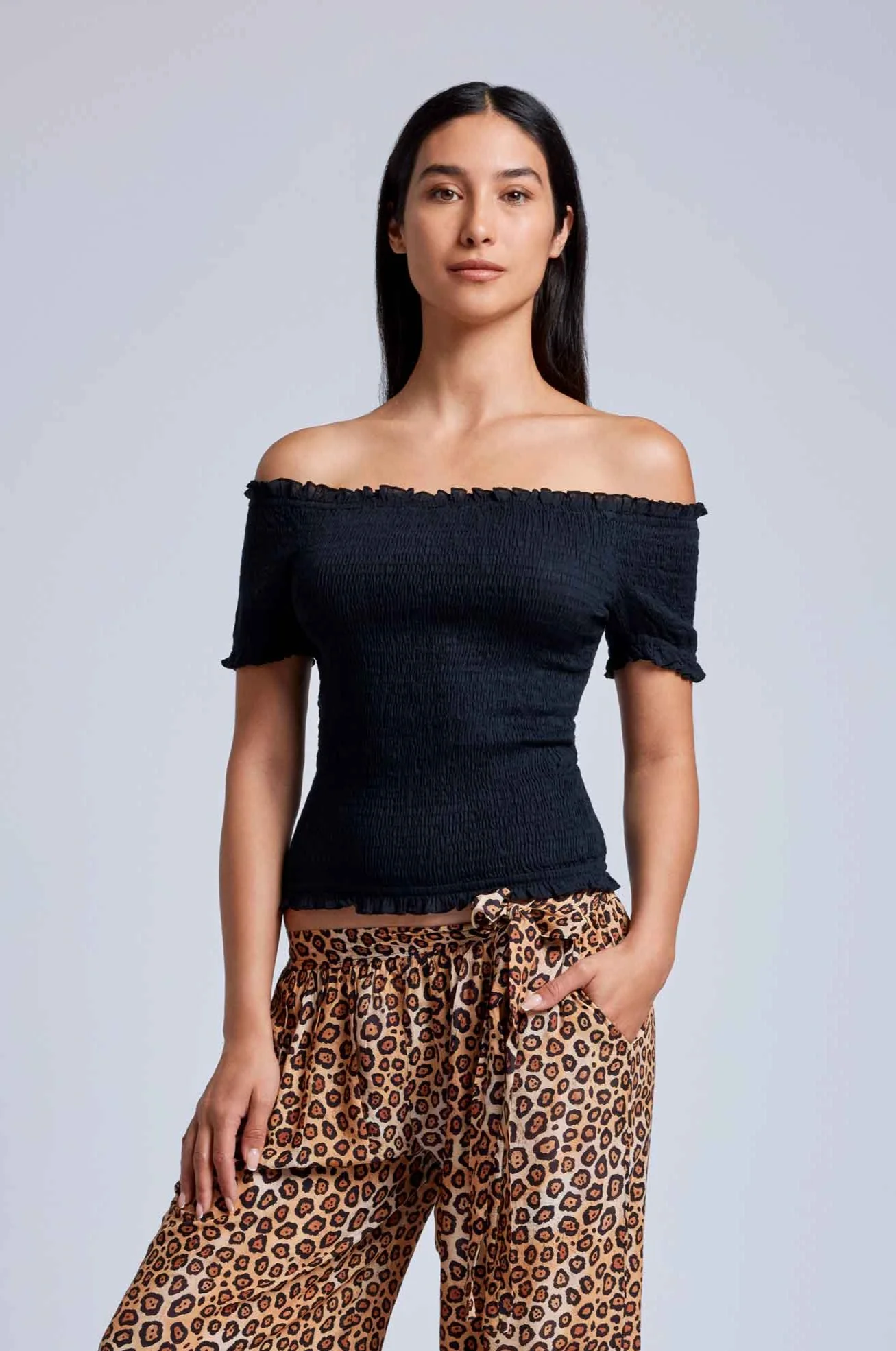TOP CROP SCOLLO A BARCA CAMY - Image 6