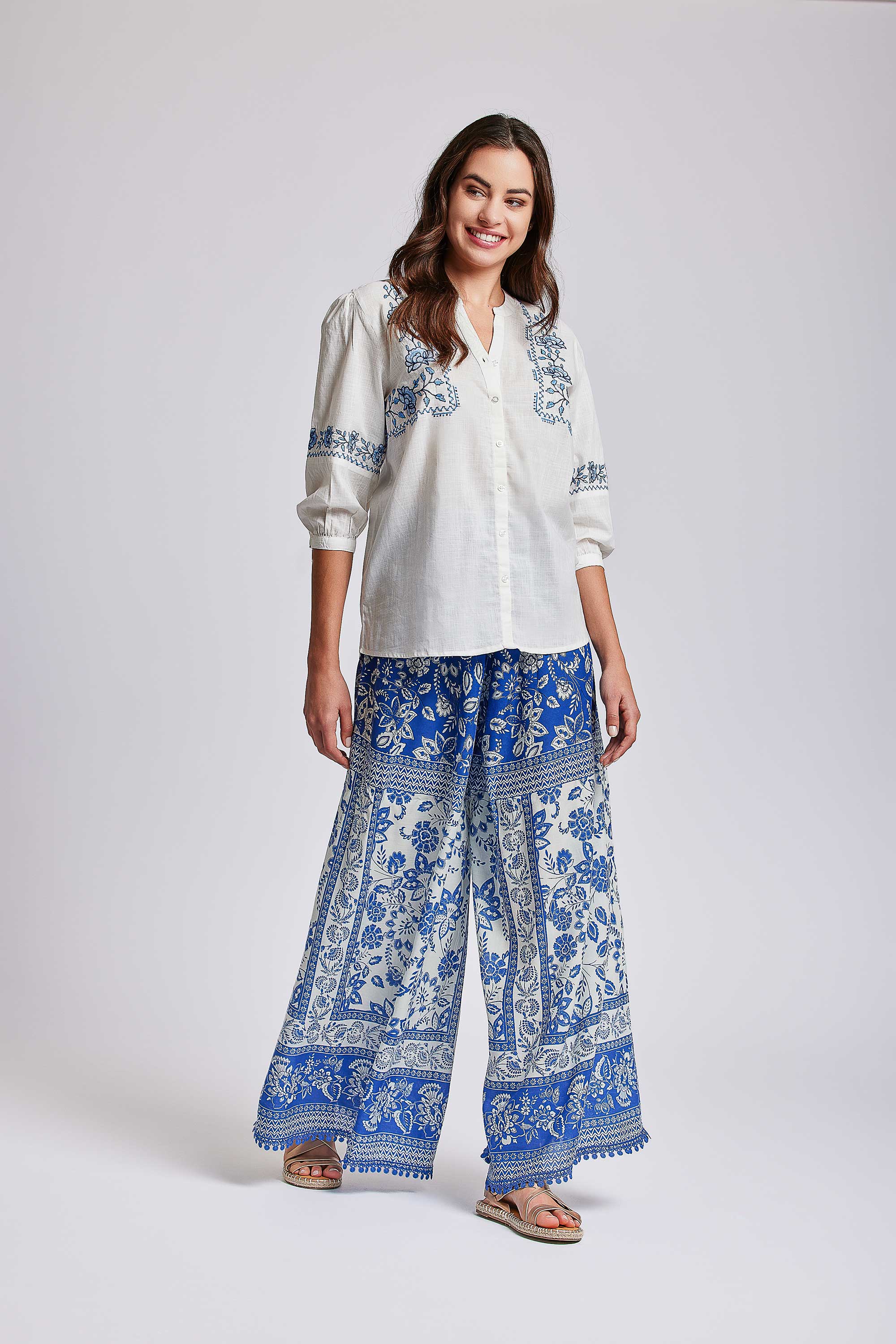 PANTALONI FLOREALE NEI TONI DEL BLU - Image 4