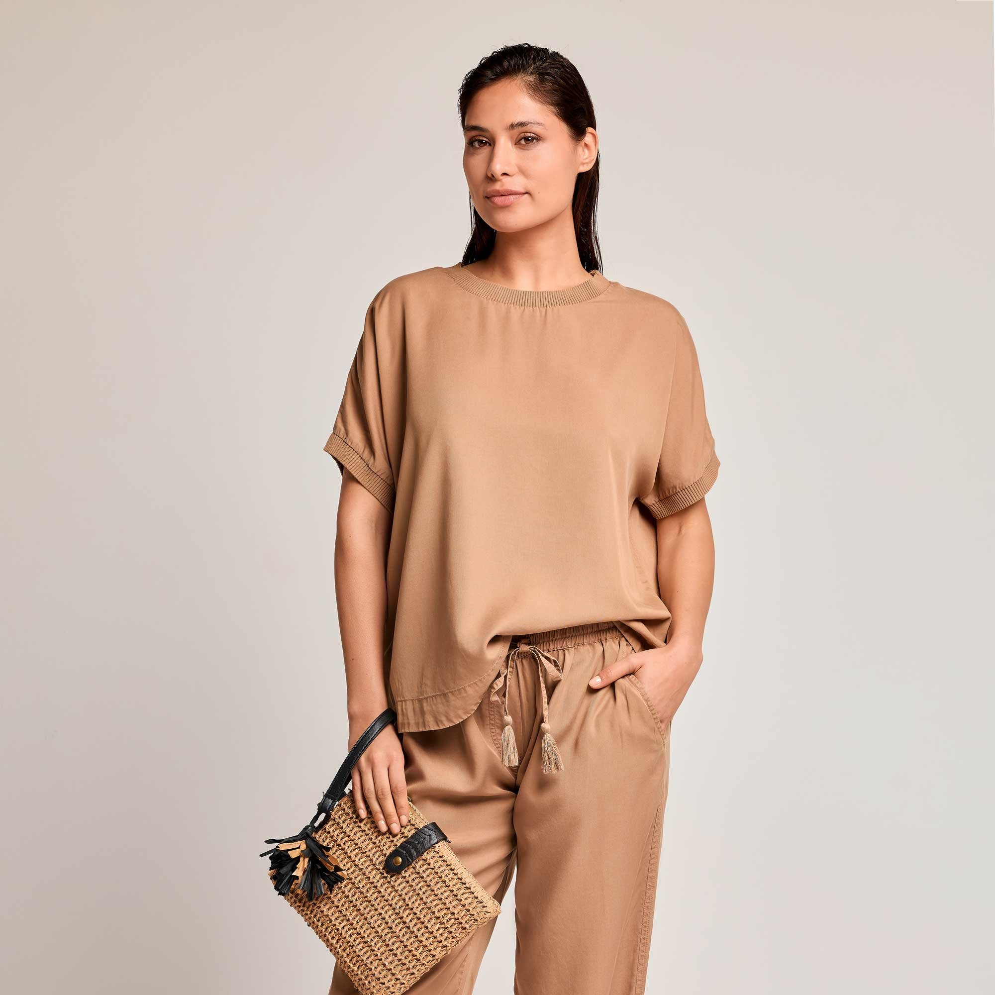 T-SHIRT IMELDA - Image 6